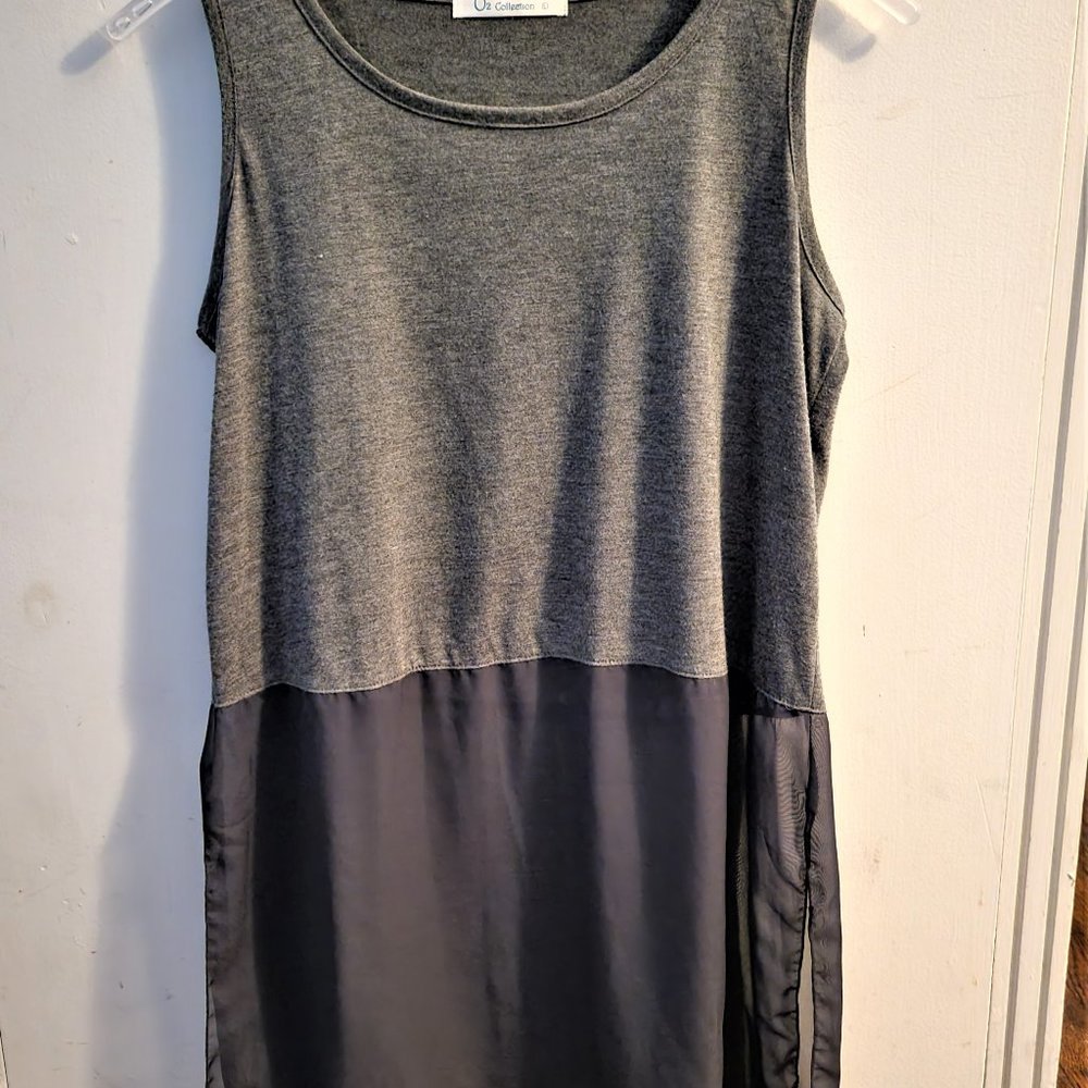 5 for $25! O2 Collection Gray/Black Sheer Tunic Tank - L